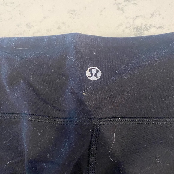 LuLuLemon Cropped Leggings - Picture 3 of 3